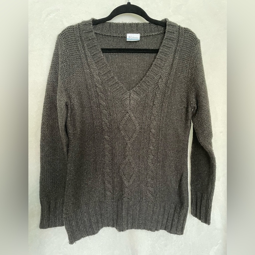 Columbia V-neck Sweater